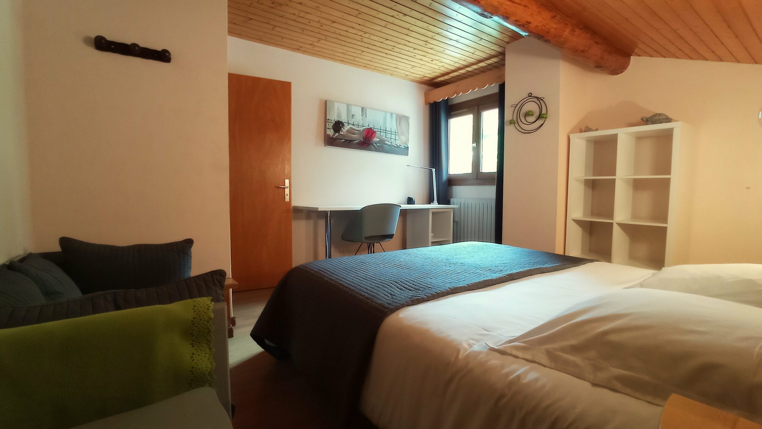 Chambre avec vue sur le Mont Lachat