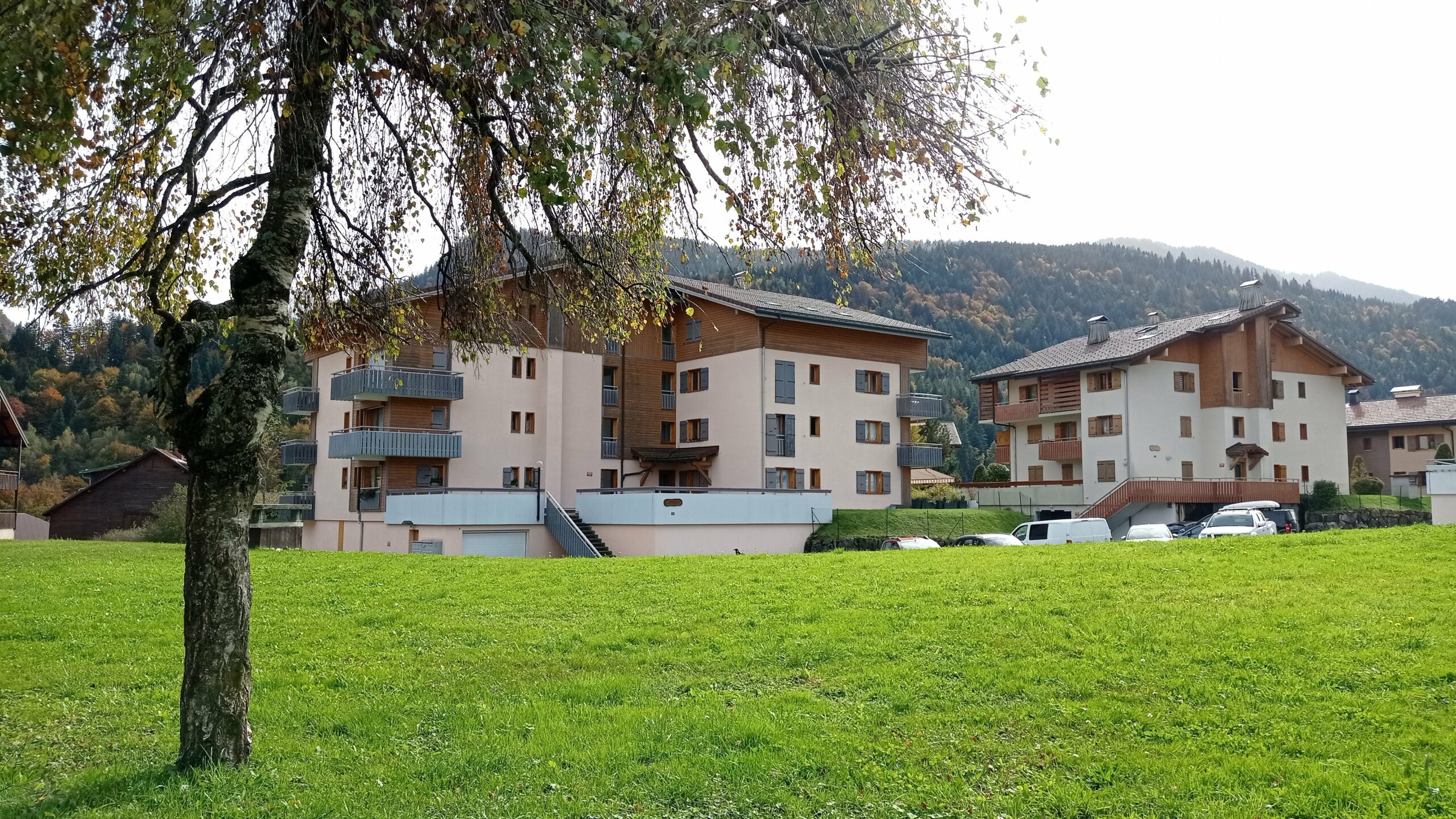Résidence située à 150 m du centre du village au calme
